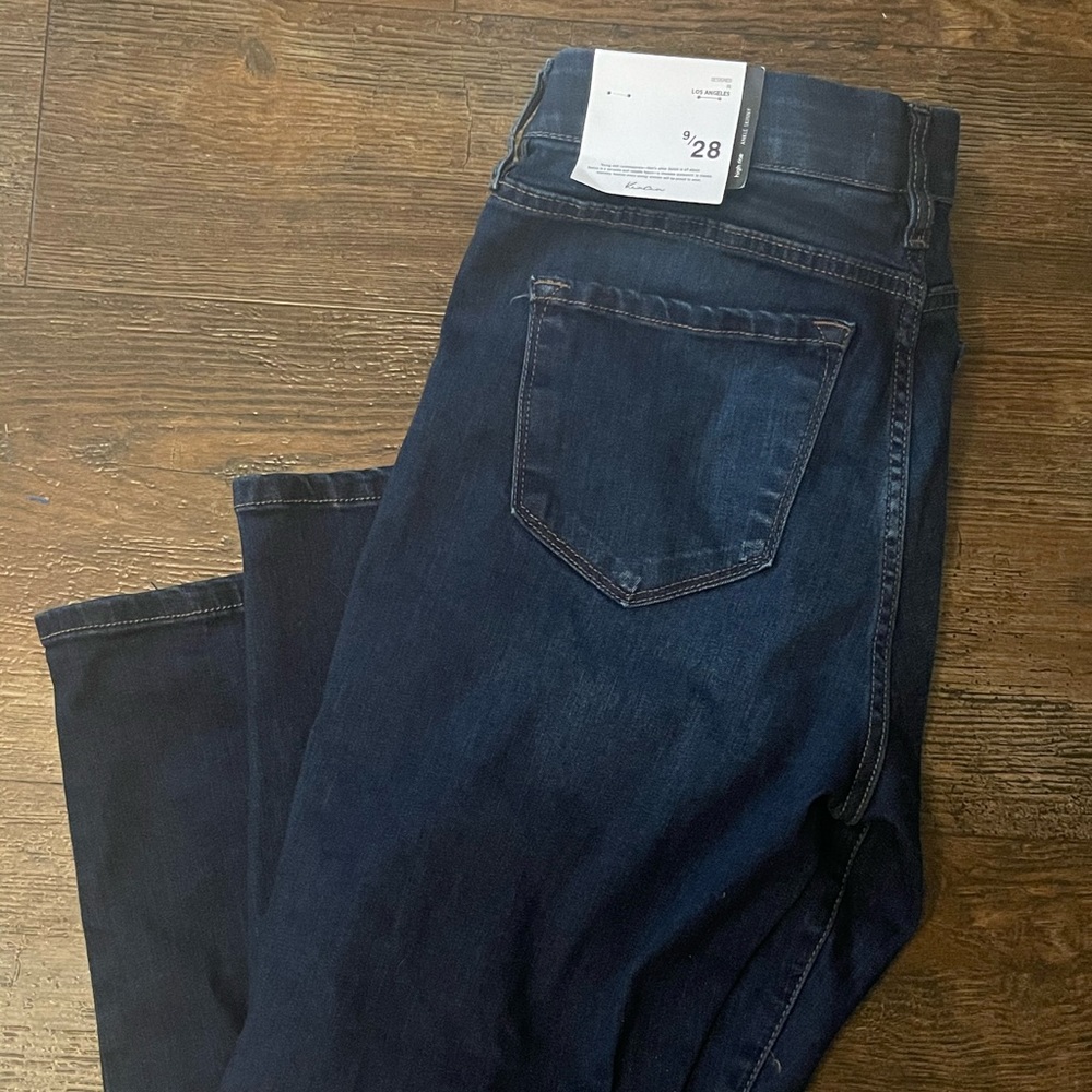 Kancan elastic waist jeggings size 9/28. No distressing. NWT.